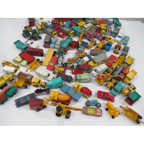 2633 - Box containing various Lesney Matchbox die cast models