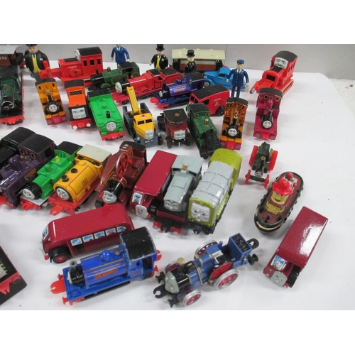 2638 - Box containing various ERTL Thomas Tank series vehicles