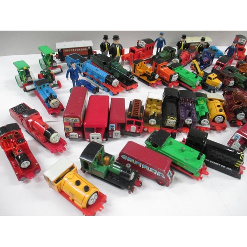 2638 - Box containing various ERTL Thomas Tank series vehicles