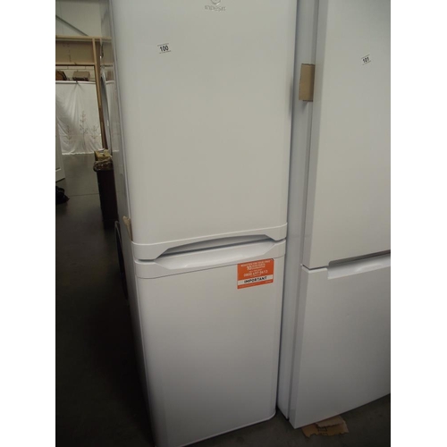 100 - An Indesit fridge freezer