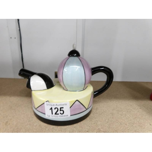 125 - A Lorna Bailey teapot.