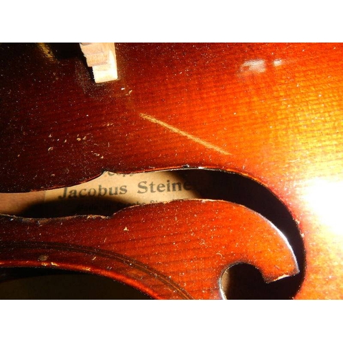 199 - A mid 20th century cased violin with bow - A copy of Jacobus Steiner.