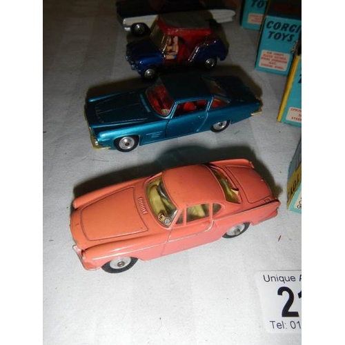 215 - 5 boxed Corgi cars - Nos 228, 237, 238, 240 and 240.  All in good condition and in original boxes.