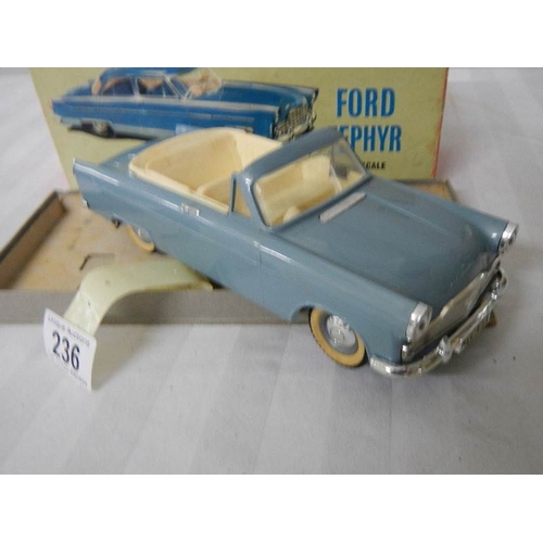 236 - A Triang Minic electric battery operated Ford Zephyr, 1/20 scale.