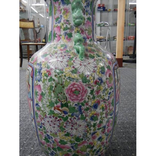 688 - A good Chinese painted vase, 62 cm tall.