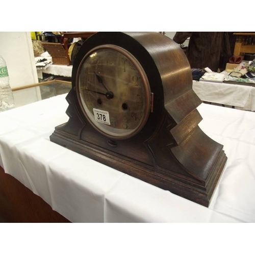 378 - 1930's oak mantle clock i.w.o. no key