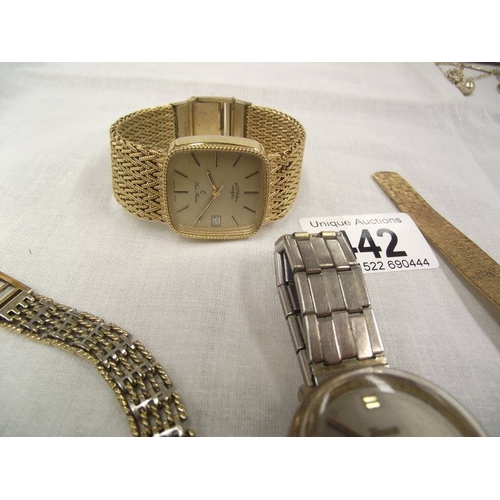 442 - A quantity of wristwatches including Rotary