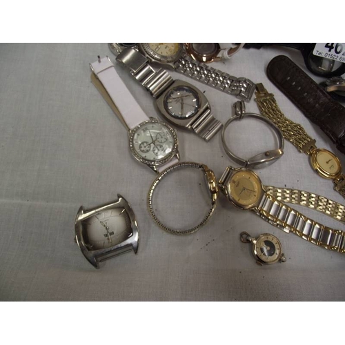 462 - A large quantity of assorted watches