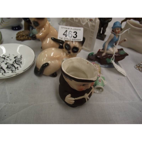 463 - A mixed lot of figures and other trinkets, including Goebel cats (1a/f) etc.