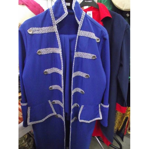 599 - 1960's style jackets in ringmaster style.