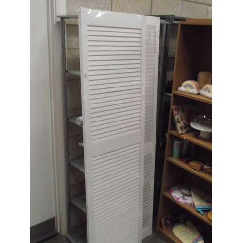 374 - 2 white painted louvre doors (each 6ft x 21'').