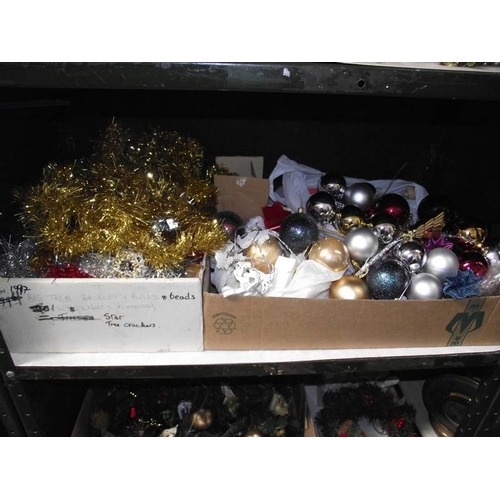 309 - 4 shelves of Christmas decorations including vintage.