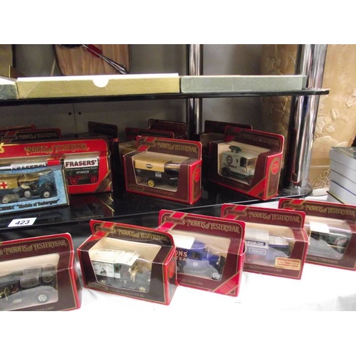 423 - 25 boxed yesteryear models