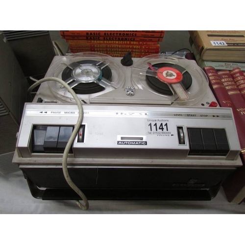 1141 - A vintage Grundig reel to reel recorder, model No. TK321, untested.