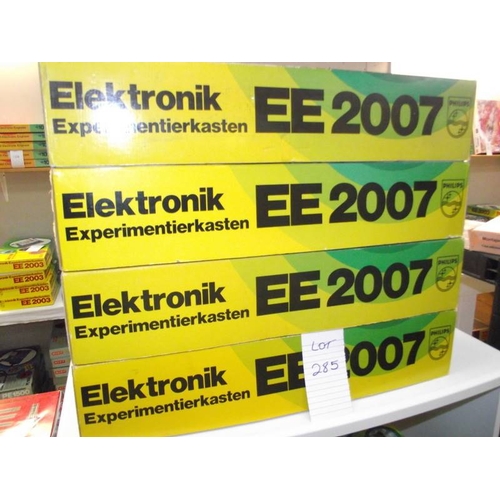 285 - 4 Philips electronic kits (German) EE2007,  some components may be missing so being sold as seen, co... 