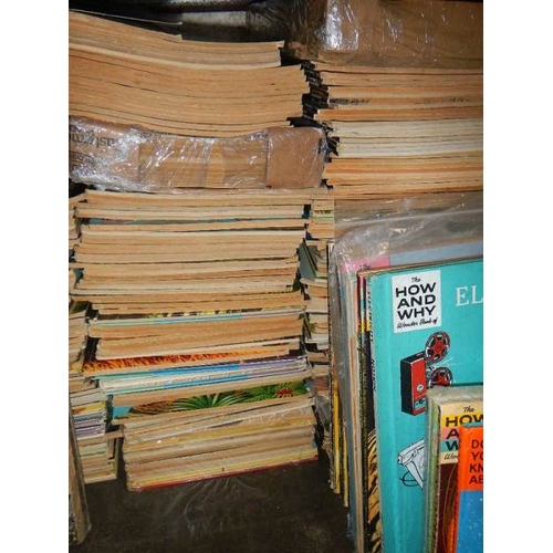 3 - A huge lot of How and Why Collectable, in excess of 300 books and paperbacks.