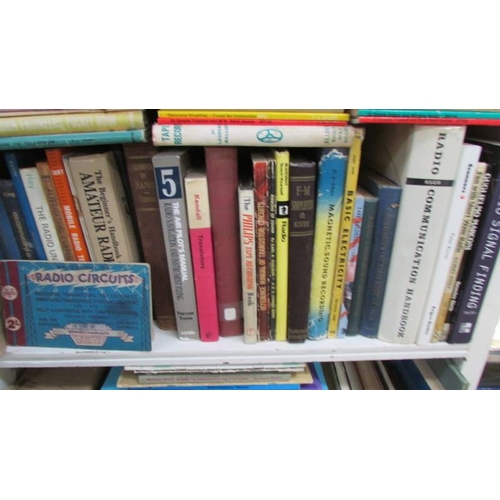 1318 - An excellent selection of radio, electrical and TV books ranging from 1930's to present day includin... 