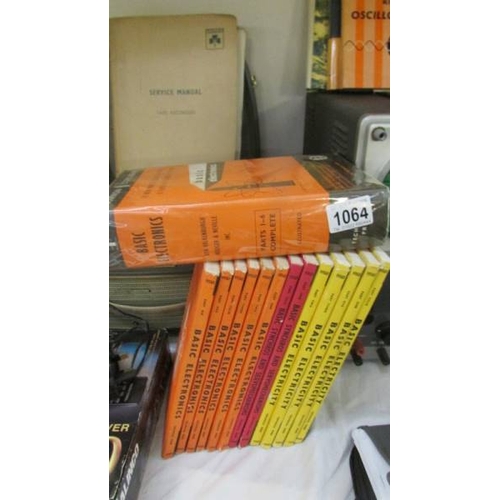 1064 - 13 volumes (full set) of Common Core Basic Electricity and Electronics.