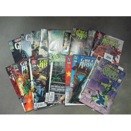 2044 - DC Comics Green Arrow 25 issues