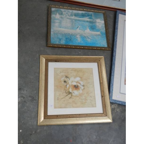 560 - 10 good framed and glazed prints.