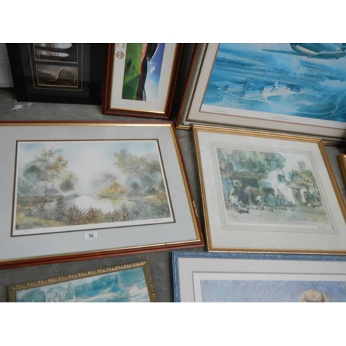 560 - 10 good framed and glazed prints.