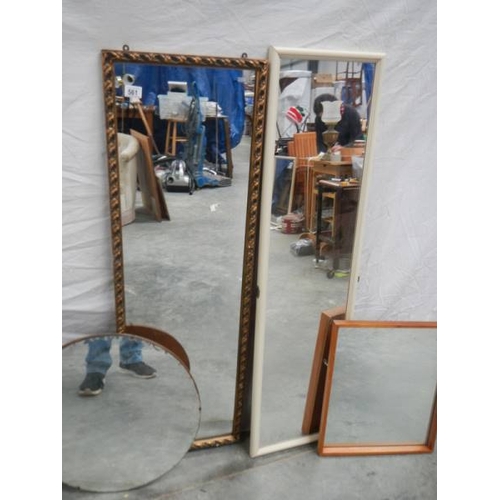 561 - 6 mirrors in various shapes and sizes.