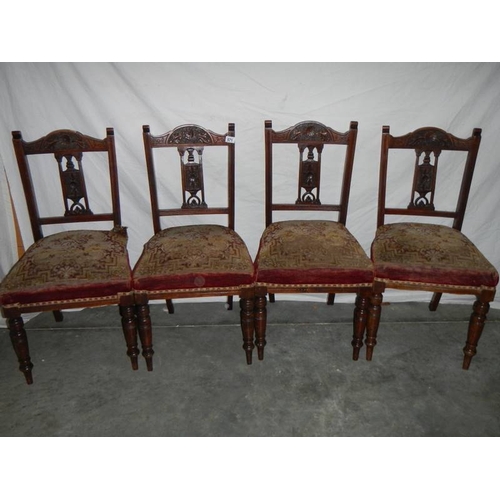 571 - A set of 4 Edwardian dining chairs.