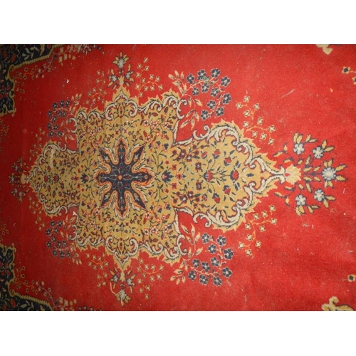 574 - A good mid 20th century carpet needs and good clean but otherwise in good condition, 3 m x 2.5 m.