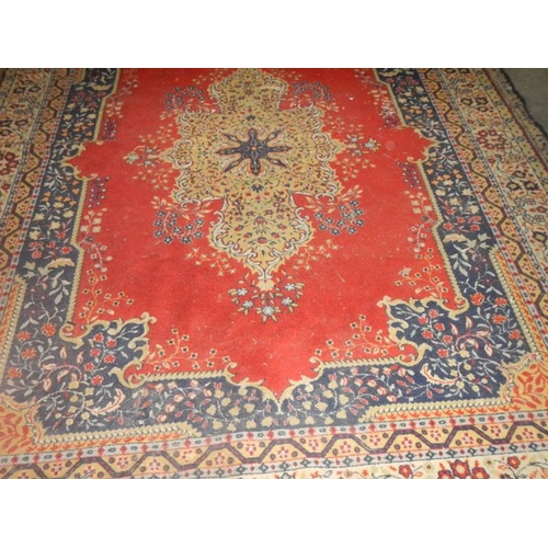 574 - A good mid 20th century carpet needs and good clean but otherwise in good condition, 3 m x 2.5 m.