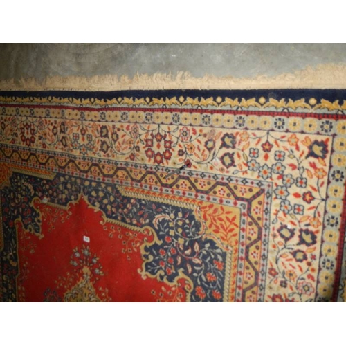 574 - A good mid 20th century carpet needs and good clean but otherwise in good condition, 3 m x 2.5 m.