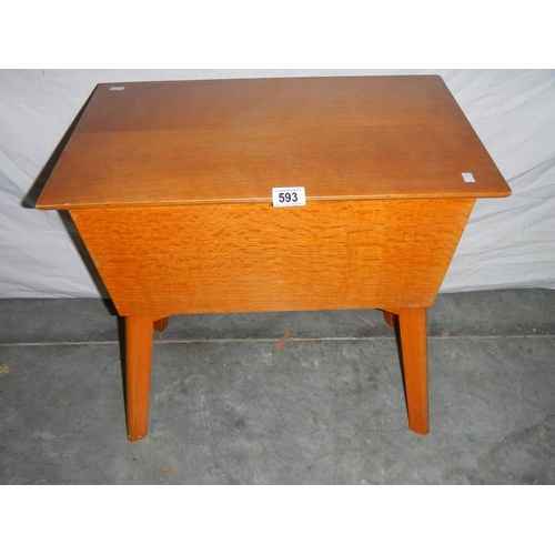 593 - A good Edwardian sewing table,  56 x 49 x 38 cm.