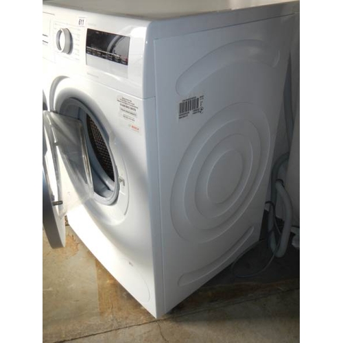 611 - A Bosch Series 4 ''Vario Perfect'' in good condition.