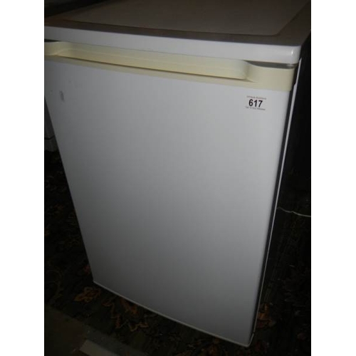 617 - A Curry's essential 3 drawer freezer, Model COF55 W12. 83.5 cm tall x 55 cm wide.