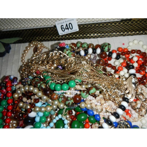 640 - A mixed lot of old necklaces etc.