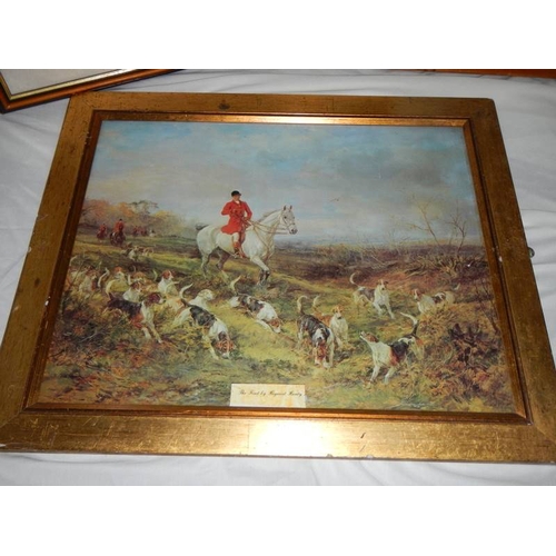 674 - A good mixed lot of pictures including set of 3 hunting prints etc.,