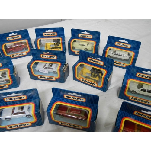 522 - 26 mint and boxed Matchbox model vehicles.