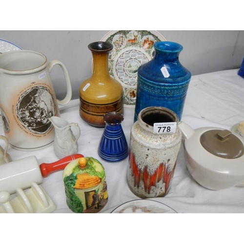 778 - A mixed lot of interesting ceramics including Poole, Coalport, art pottery, collector's plate, toast... 