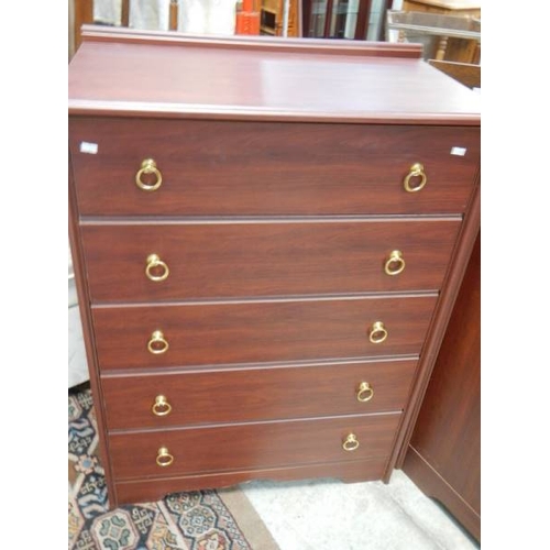 816 - A 2 door wardrobe and a 5 drawer chest, in good clean condition.