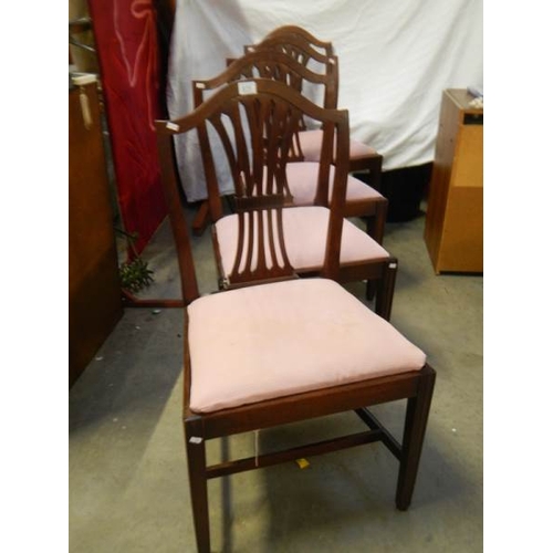 835 - A good set of 4 mahogany dining chairs, seats need re-covering but otherwise in good condition.