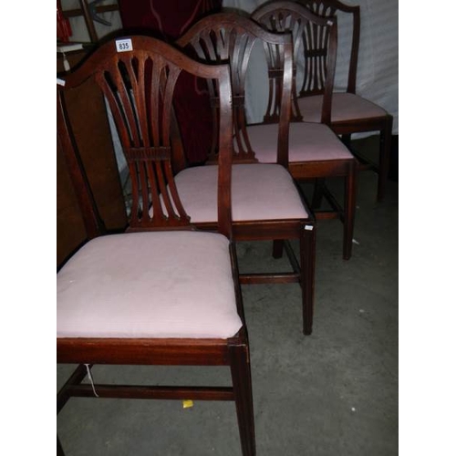 835 - A good set of 4 mahogany dining chairs, seats need re-covering but otherwise in good condition.