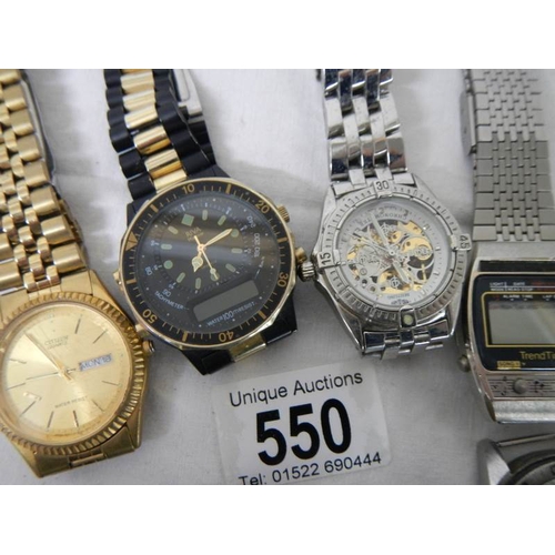 550 - A quantity of old wrist watches and 2 compasses.