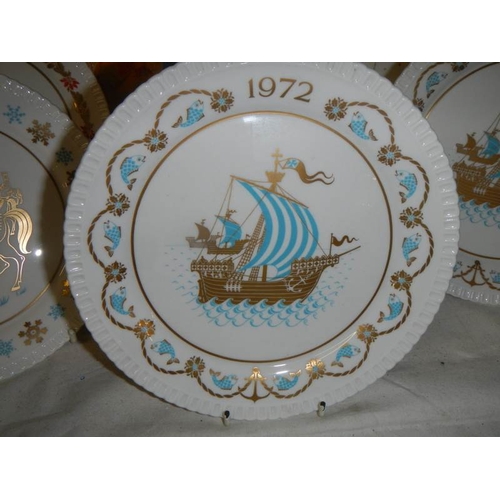 630 - Eleven Collector's plates including Spode, Christmas etc., some boxed.