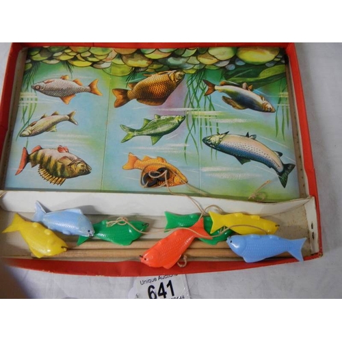 641 - A vintage Merit fishing game.