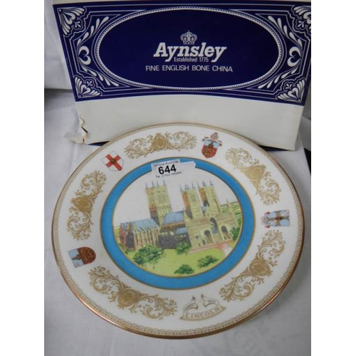 644 - A boxed Aynsley Lincoln Cathedral commemorative plate.