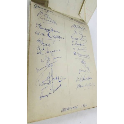 154 - An autograph with 1946/47 cricket related signatures including Hammond, Woolley, Hardstaff and South... 