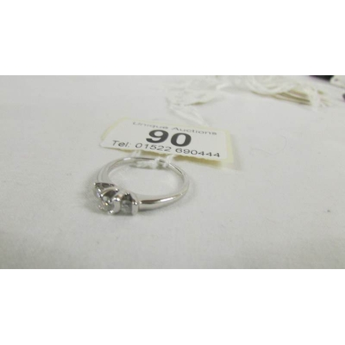 Lot 90        