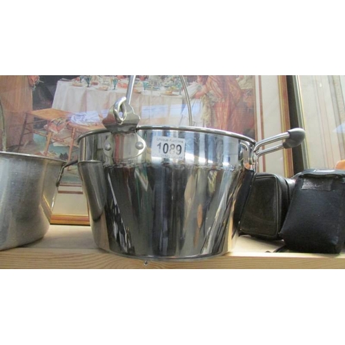 1089 - A stainless steel jam pan and 2 alluminium jam pans,