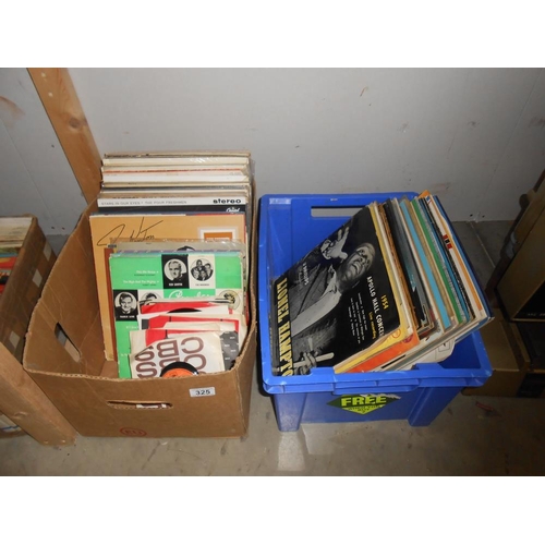 325 - A good collection of mainly 50/60's LP's including Sammy Davis Jnr etc. No condtion report as too ma... 