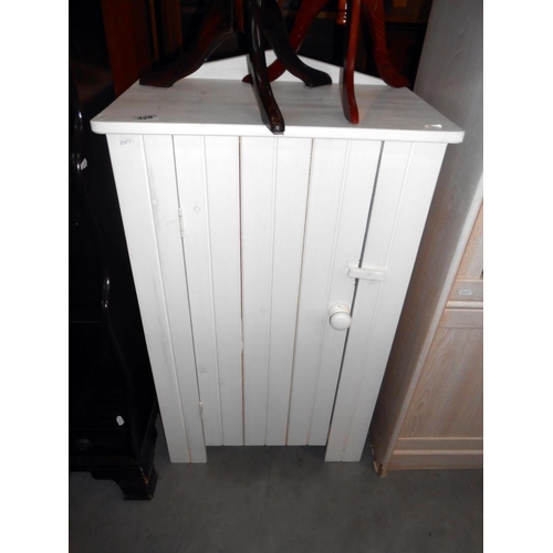 428 - A painted wooden bathroom cupboard, height 91.5cm, width 56cm approx.