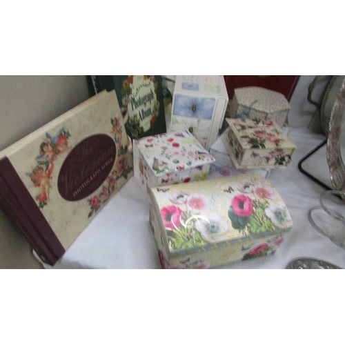 1154 - A mixed lot of pretty boxes and photograph albums including notelet boxes, letter file etc.,